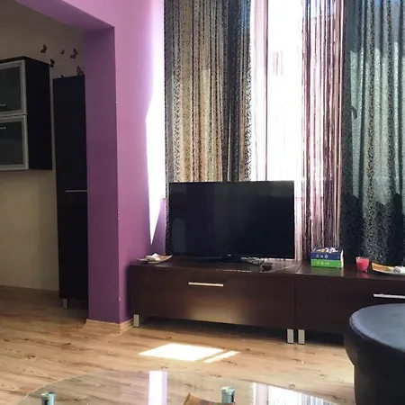 House Apartment *
