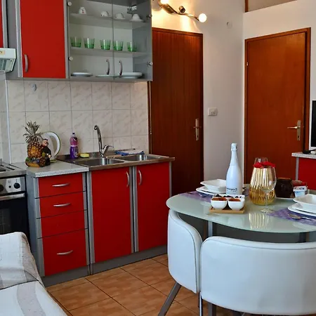 Apartment House *